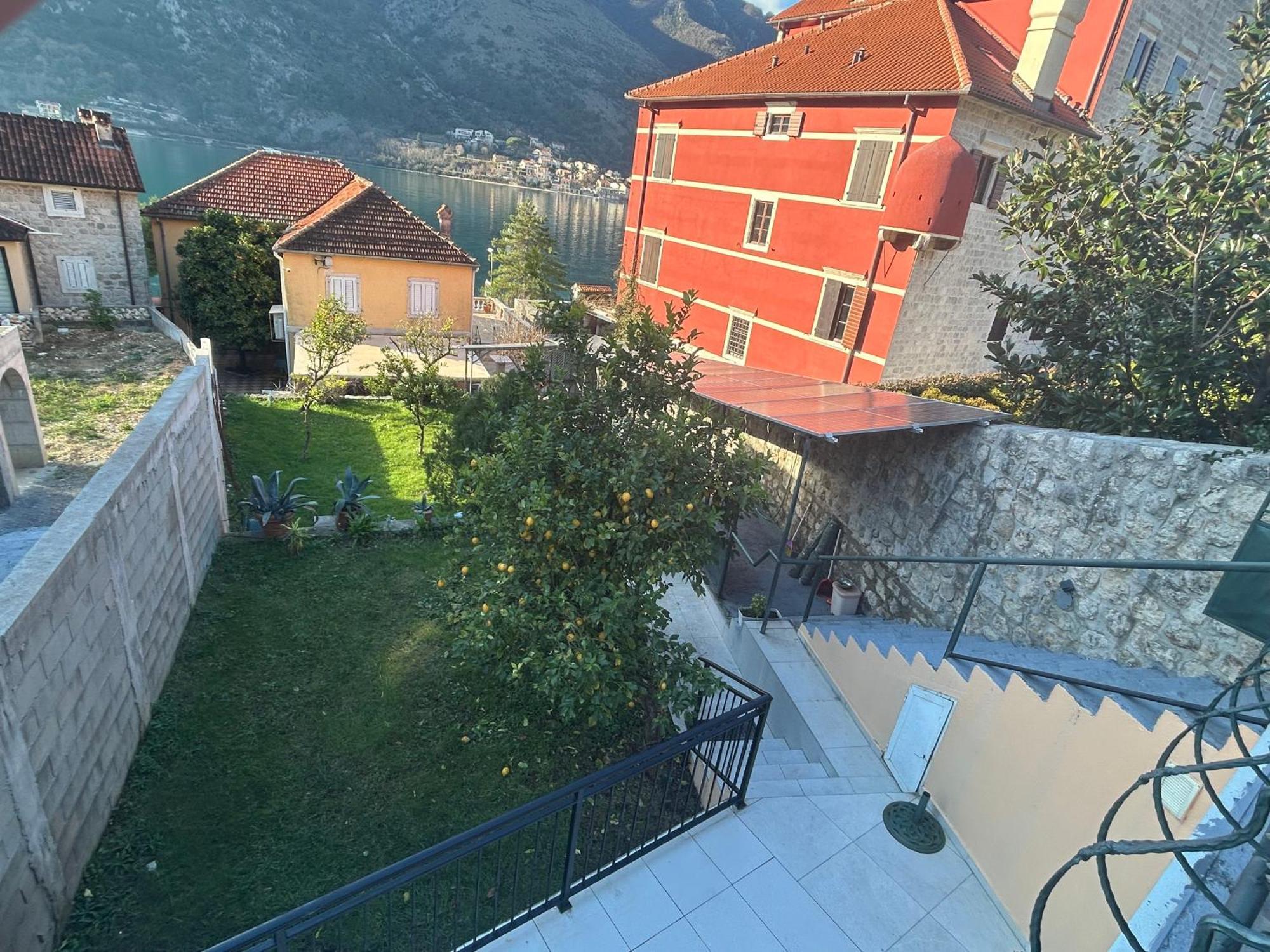 Villa Miramare , Dobrota Seafront Kotor Dış mekan fotoğraf