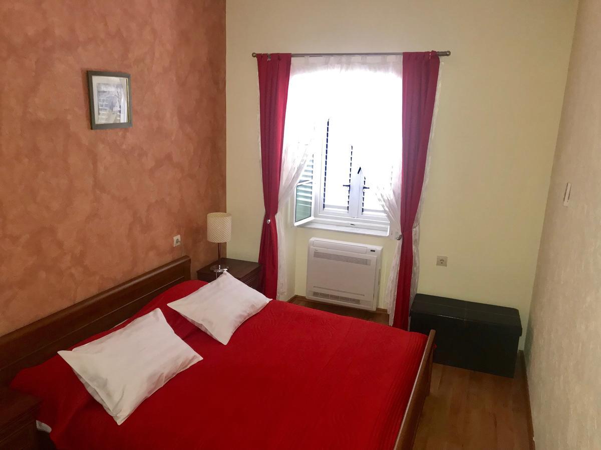 Villa Miramare , Dobrota Seafront Kotor Dış mekan fotoğraf